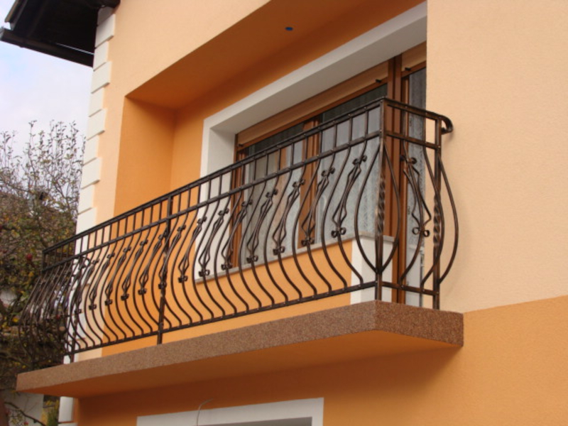 Kovana balkonska ograja 1