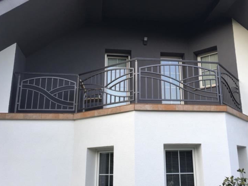 Moderna balkonska ograja 4