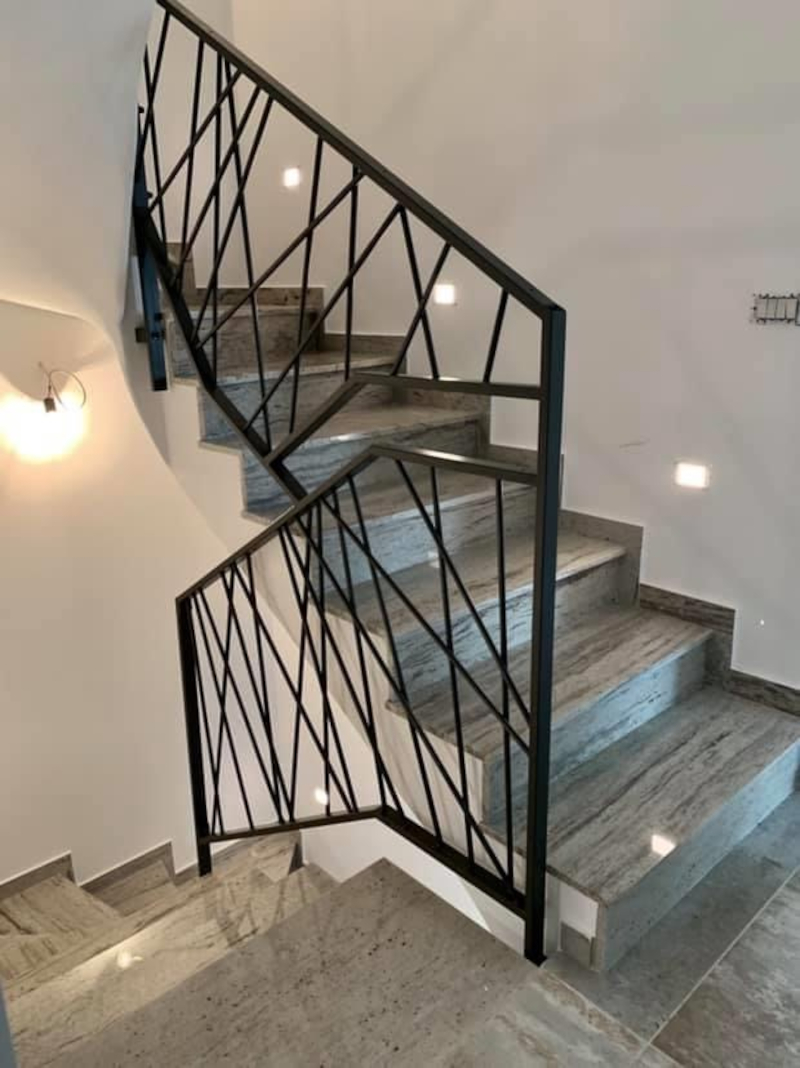 Stopniščna ograja 4