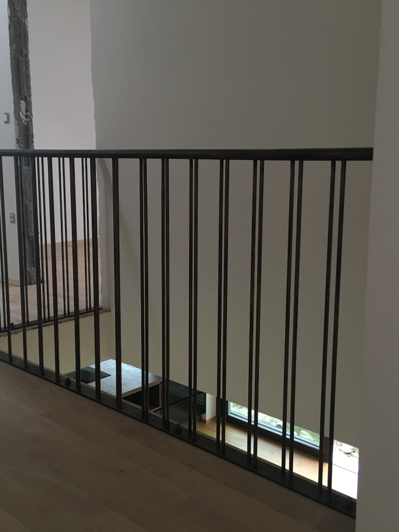 Stopniščna ograja 8